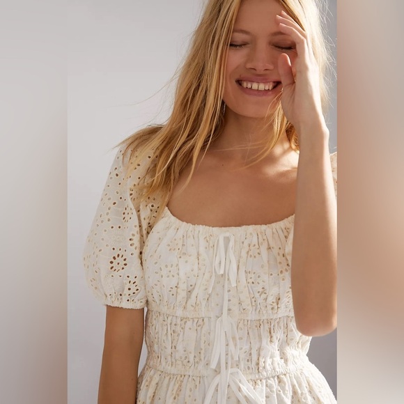 En Saison x Anthropologie Off-Shoulder Cream Midi Eyelet Dress Puff Sleeve - Picture 4 of 14